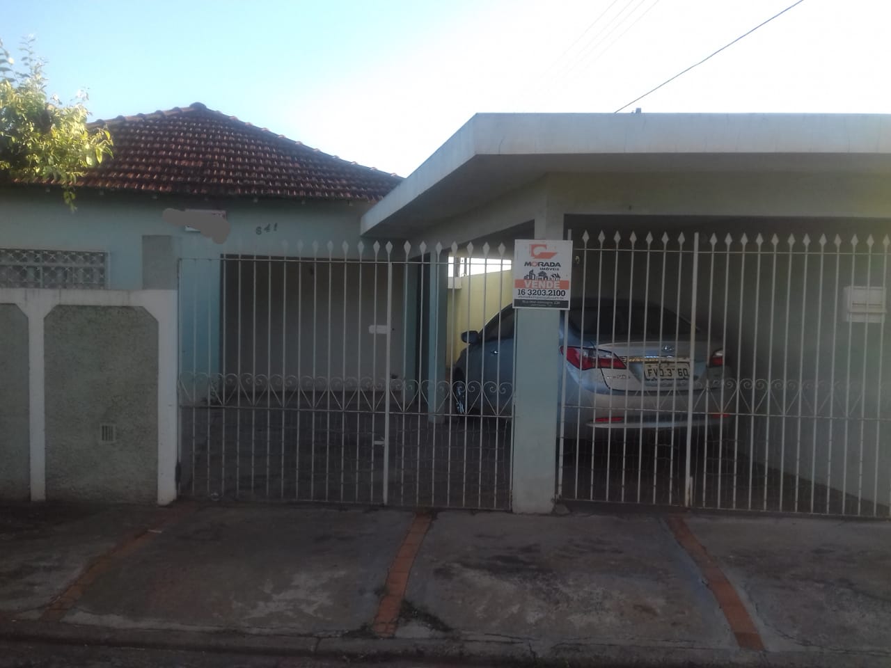2670 – Linda casa na bairro Aparecida.